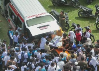 Remaja 14 Tahun yang Terseret Ombak di Pantai Sasak Pasbar Ditemukan Meninggal Dunia