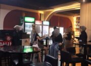 Satpol PP Padang Bubarkan Aktivitas Hiburan Malam yang Langgar Jam Operasional