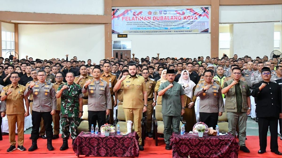 Ratusan calon dubalang kota ikut pelatihan di SPN Polda Sumbar. (dok. Prokopim)