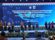 Andri Yulika Raih Penghargaan Anggaraksa Dharma dari Mendagri