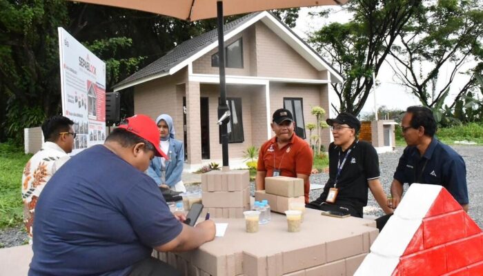 Cek Rumah Contoh SEPABLOCK, Bank Mandiri Indarung Siap Kolaborasi dengan PT Semen Padang