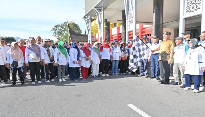Jalan Sehat Warnai Hari Jadi ke-3 DPP PPI Sumatera Barat