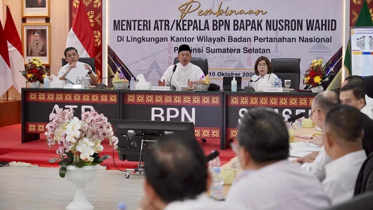 Menteri ATR/BPN Nusron Wahid saat memberikan sosialisasi di Kantah Palembang. (dok. istimewa)