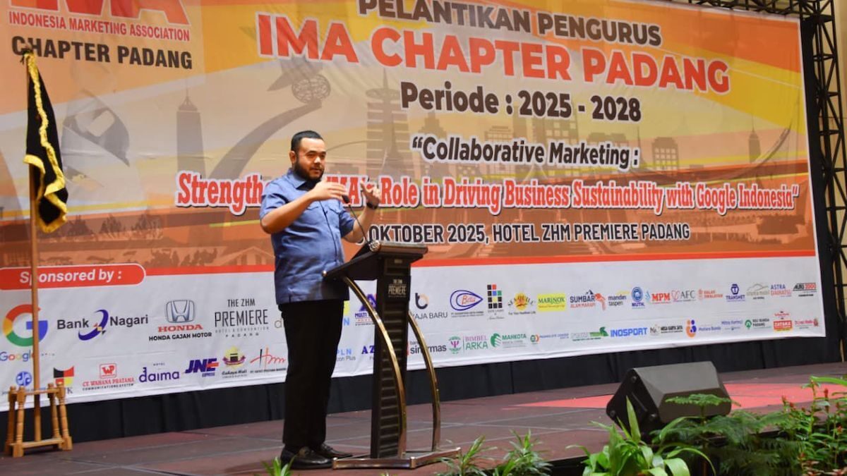 Wako Fadly Amran hadir di pelantikan pengurus IMA Chapter Padang. (dok. istimewa)