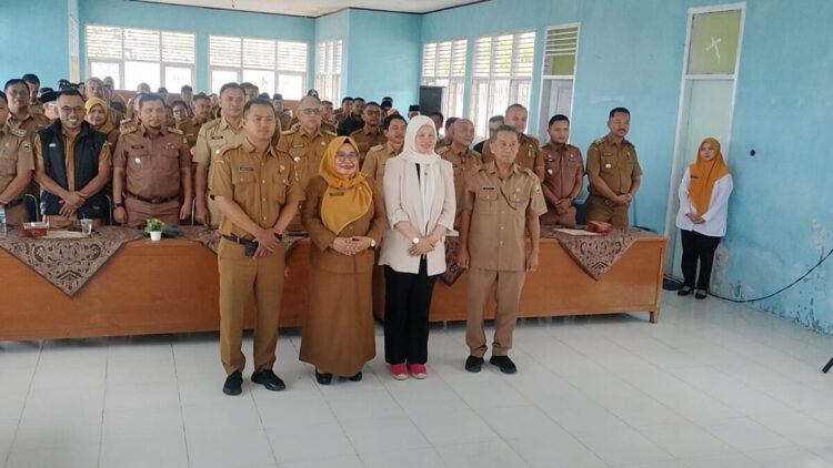 Pemkab Solok menggelar rakor sinkronisasi program dengan pemerintah kecamatan dan nigari. (Foto: Diskominfo Kabupaten Solok)