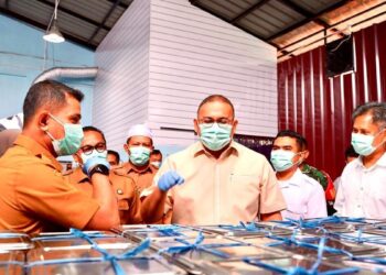 Tinjau SPPG Batang Barus Solok, Andre Rosiade: Kekurangan Itu Diperbaiki bukan Programnya Dihentikan