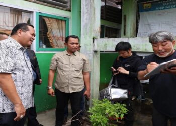 Yota Balad Dampingi CCR Japan Tinjau Lokasi Pemasangan Filter Air di SMPN 2 Pariaman