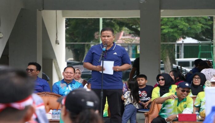 Wawako Pariaman Buka Turnamen Tenis KPT Cup 2025