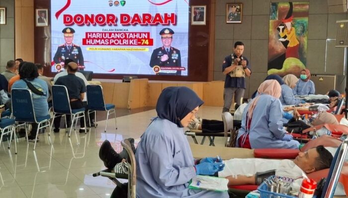 Polda Sumbar Rayakan HUT ke-74 Humas Polri dengan Aksi Sosial