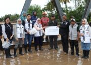 BRI Peduli Salurkan Ribuan Paket Makanan untuk Korban Banjir Bandang di Padang