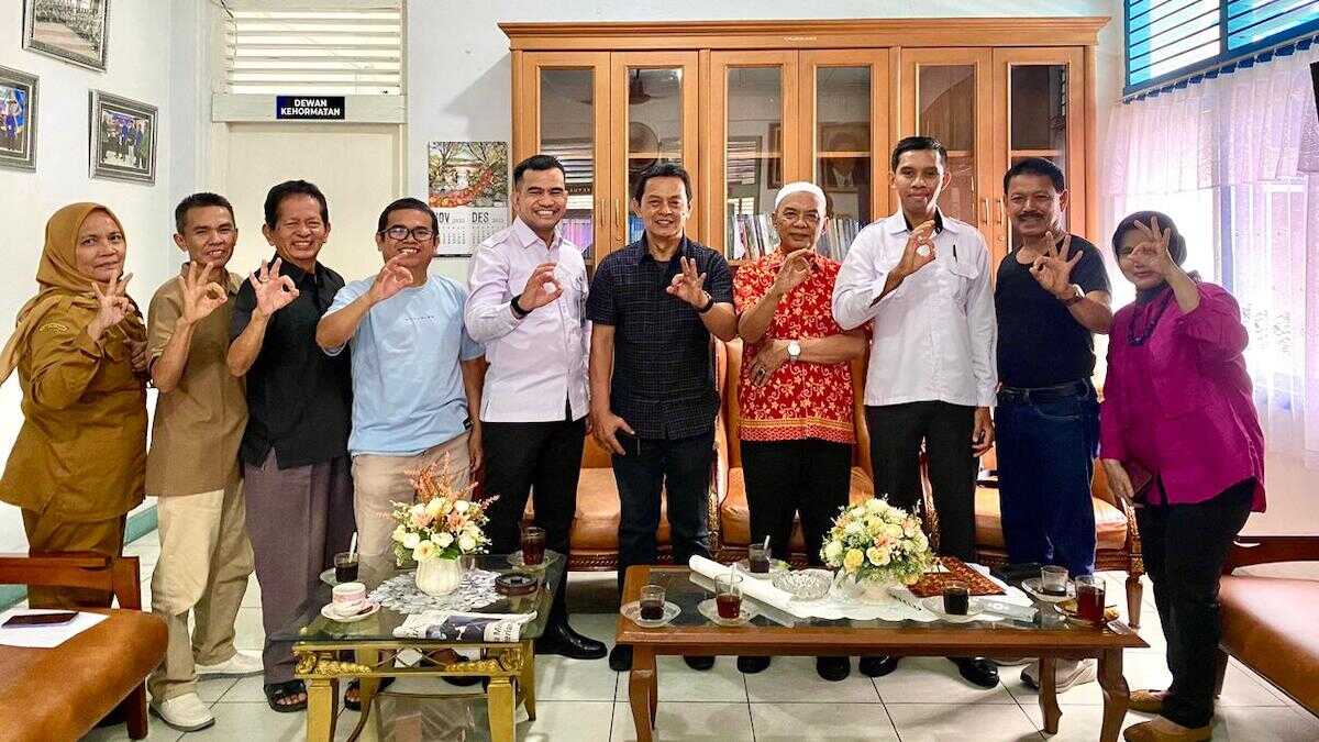 Kementerian HAM (Kemenham) berkunjung ke PWI Sumbar. (dok. istimewa)