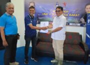 Andre Rosiade Terima Surat Penetapan Calon Ketua PSSI Sumbar, Josal Resmi Mundur