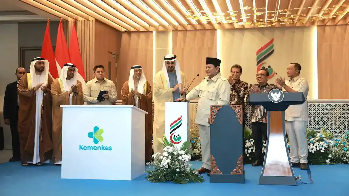 Presiden Prabowo saat peresmian Rumah Sakit Kardiologi Emirates-Indonesia di Solo, Jawa Tengah, Rabu (19/11). (dok. Bakom RI)