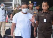 KPK Tetapkan Gubernur Riau Abdul Wahid sebagai Tersangka Dugaan Pemerasan