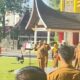 Sekdaprov Sumbar Arry Yuswandi saat pimpin apel pagi. (dok. adpsb)