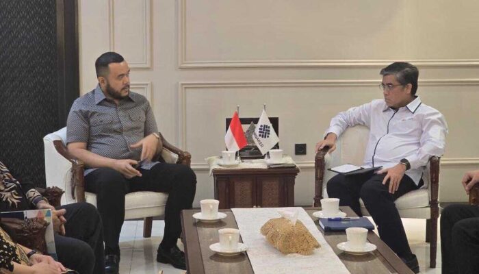 Bertemu Menaker RI, Wako Fadly Amran Bawa Usulan Peluang Kerja di Padang