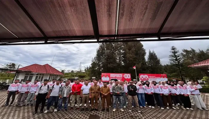 Pemkab Solok Lepas 60 Anggota Paskibraka Ikuti Pembinaan di BPIP Jakarta