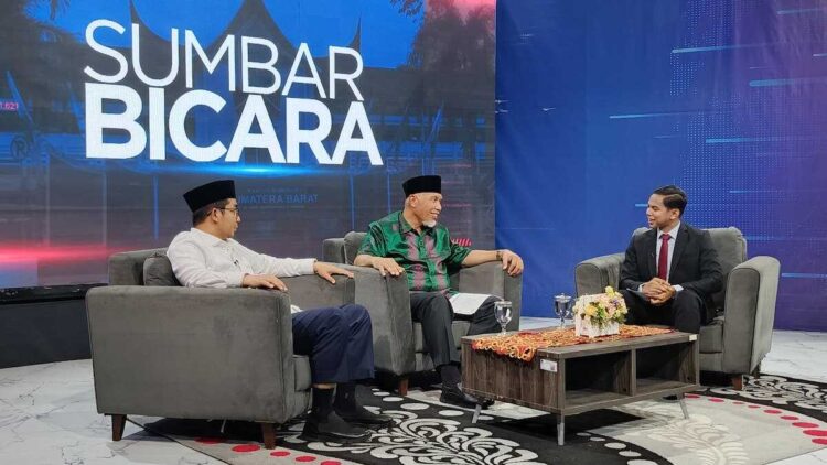Gubernur Mahyeldi menyebut akan menggelar konferensi wakaf Internasional pada acara Sumbar Bicara di TVRI Sumbar. (dok. adpsb)