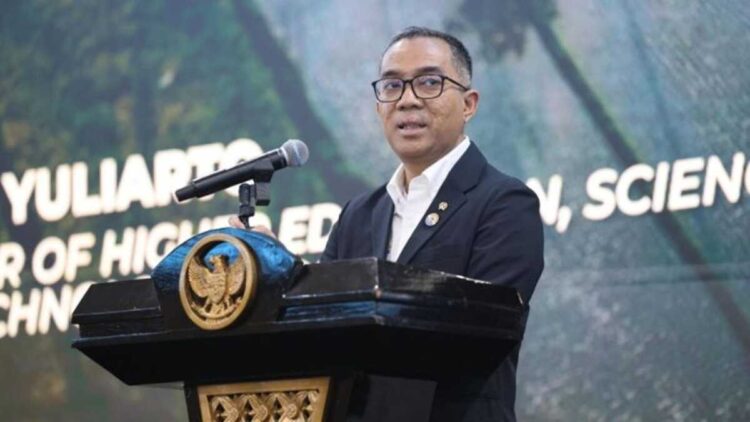 Menteri Pendidikan Tinggi, Sains, dan Teknologi (Mendiktisaintek) Brian Yuliarto. (Foto: Dok. Kemdiktisaintek)