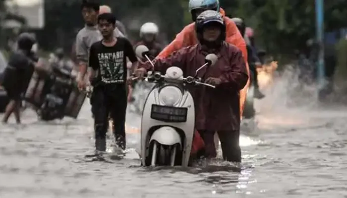 BMKG Imbau Warga Pesisir Sumbar Waspadai Banjir Rob 3-7 Desember