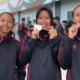Dari kiri: Wilna Selvi, Dwi Allyne Imanda Suci, dan Alicia Nur Lativa. Ketiga atlet muda asal Sumbar jni menyumbang 4 medali untuk Timnas Indonesia di ajang 17th SEA U18 & U20 Athletics Championships 2025. (Foto Istimewa)