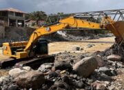 Antisipasi Banjir Susulan, 50 Alat Berat Dikerahkan Normalisasi Sungai di Sumbar