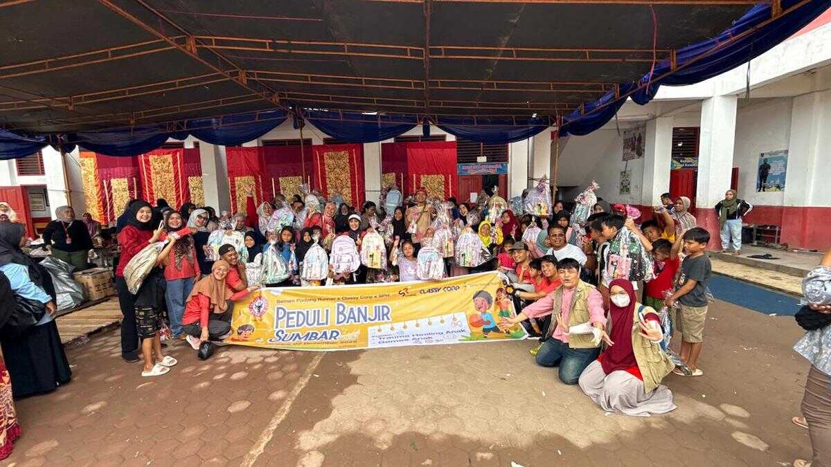 Semen Padang Hospital peduli bencana banjir Sumbar. (dok. istimewa)