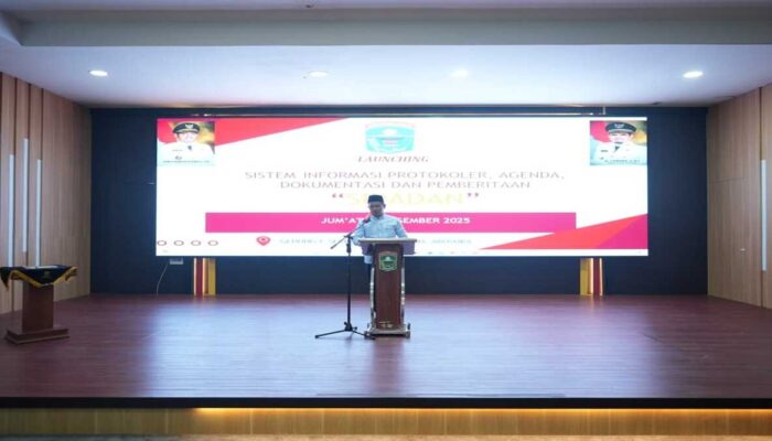 Pemkab Solok Luncurkan Aplikasi SIPADAN, Dorong Layanan Informasi Publik lebih Terbuka