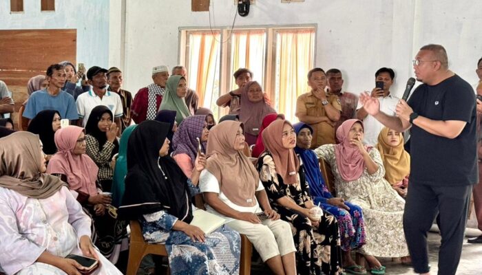 Andre Rosiade: Cicilan Mekaar Ditangguhkan bagi Warga Terdampak Banjir Bandang