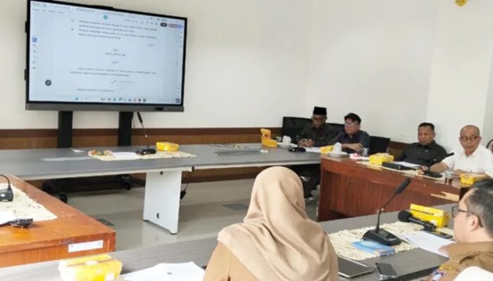 Pansus I DPRD Padang Bahas Pencabutan Perda Keuangan Wali Kota