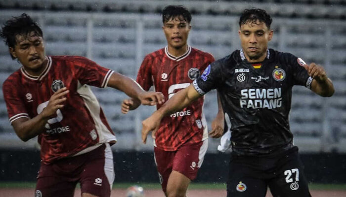 Dua Pemain Baru Semen Padang FC ‘Unjuk Skill’ pada Laga Ujicoba di Jakarta
