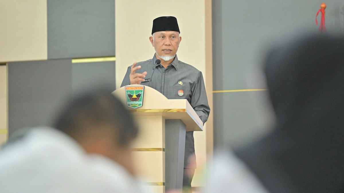 Gubernur Sumbar, Mahyeldi beri sambutan saat pembukaan seleksi petugas haji. (dok. adpsb)