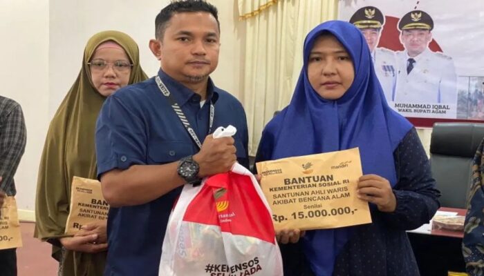 Kemensos Salurkan Santunan ke 355 Ahli Waris Korban Banjir dan Longsor Sumatera