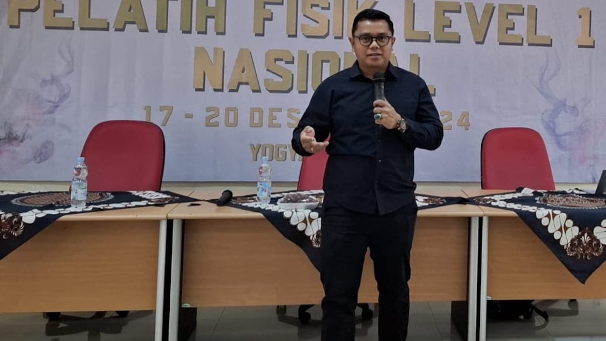 Koordinator tes fisik atlet di Pelatprov Sumbar 2026, Dr. Ilham. (dok. istimewa)