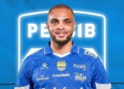 Persib Bandung Datangkan Mantan Bek PSG Layvin Kurzawa