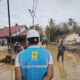 Tim YBM PLN datang ke lokasi bencana untuk beri bantuan kepada tenaga alih daya yang terdampak bencana. (dok. istimewa)