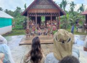Promosi Wisata Budaya Mentawai Berbuah Hasil, Kapal Pesiar Asing Datang Bawa Ratusan Wisatawan