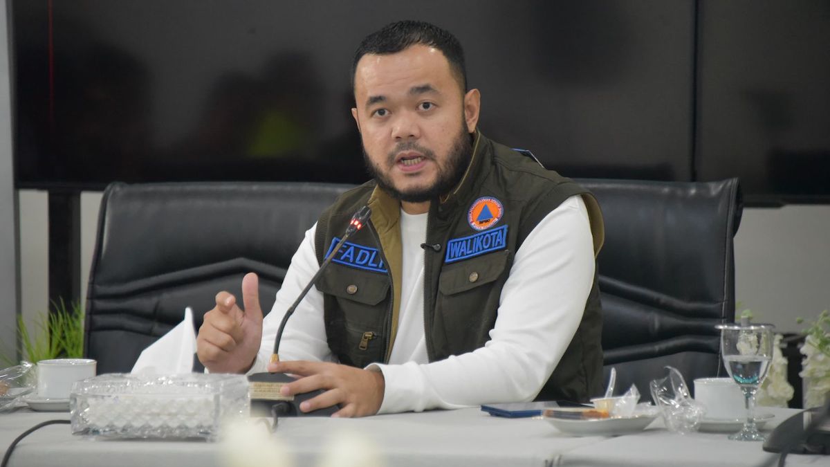 Wali Kota Padang Fadly Amran imbau masyarakat siaga. (dok. Prokopim)