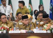 Wawako Maigus Nasir Hadir di Rakor Percepatan Rehab-Rekon Pascabencana dengan Mendagri
