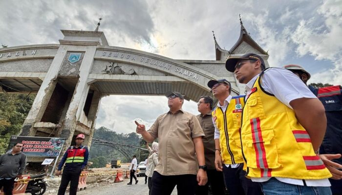 Andre Rosiade: Jalan Lembah Anai Dibuka 24 Jam Dua Jalur H-7 hingga H+7 Lebaran 2026
