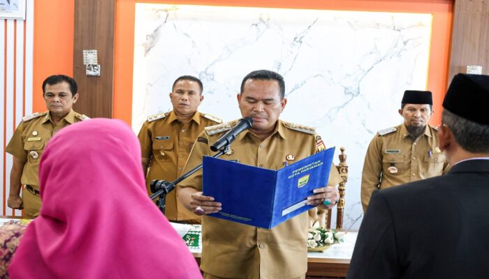 Dua Pejabat Eselon II Dilantik, Wali Kota Pariaman Minta Kinerja OPD Diperkuat