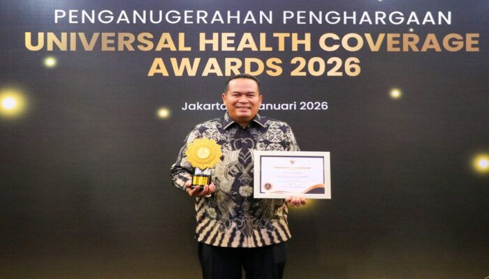 Pemko Pariaman Terima UHC Awards 2026, Wali Kota Tegaskan Komitmen Layanan Kesehatan