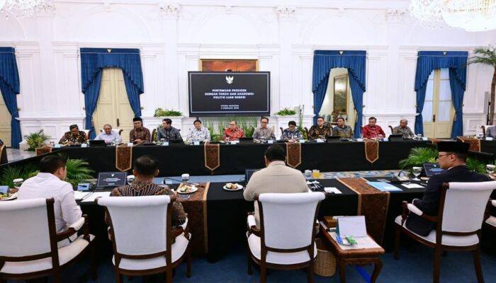 Dialog Tiga Jam Presiden Prabowo dengan Tokoh Diplomasi, Bahas Isu Global dan Palestina