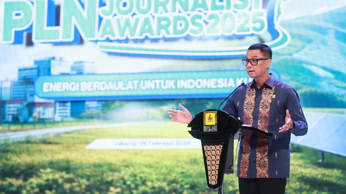 DIrut PT PLN beri sambutan saat penganugrahan pemenang PLN Journalist Award 2025. (dok. istimewa)