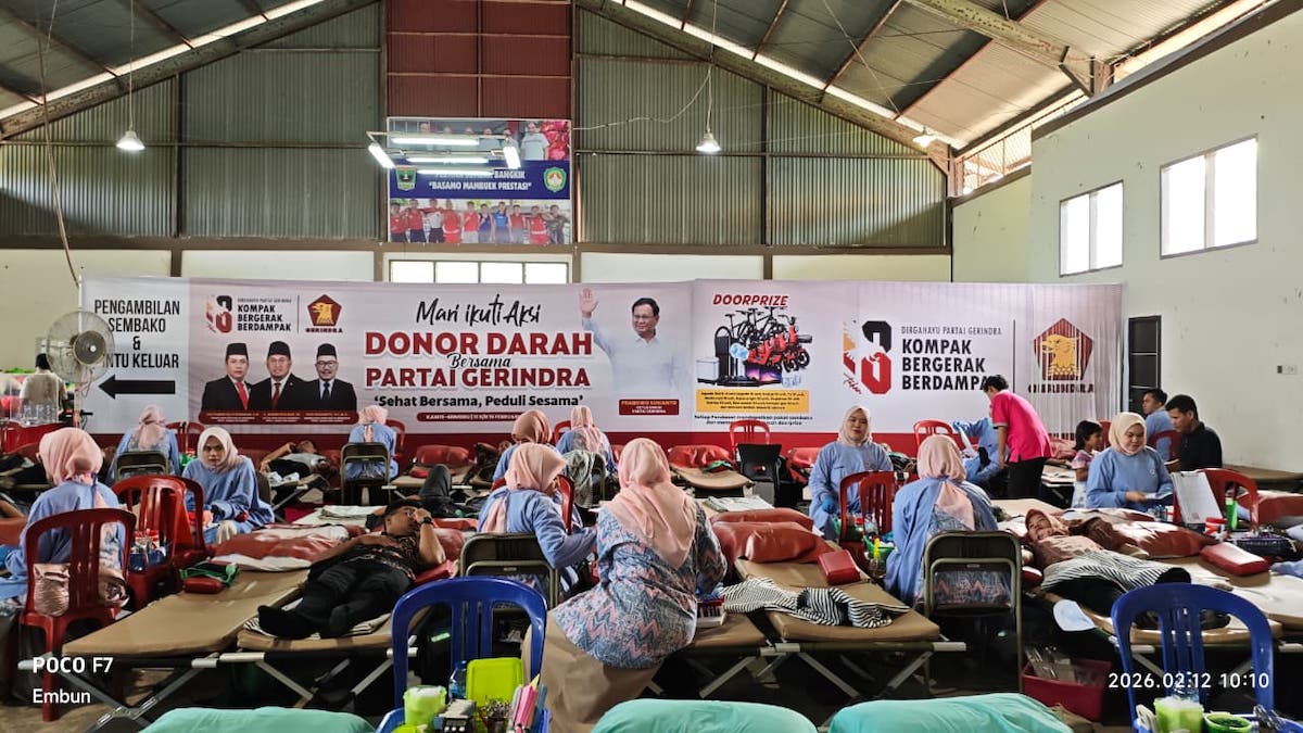 Donor darah dalam perayaan HUT Gerindra. (dok. istimewa)