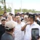 Koordinasi Wagub dan Raffi Ahmad serta Dr Tompi saat berada di Huntara Danantara Padang Pariaman. (dok. adpsb)