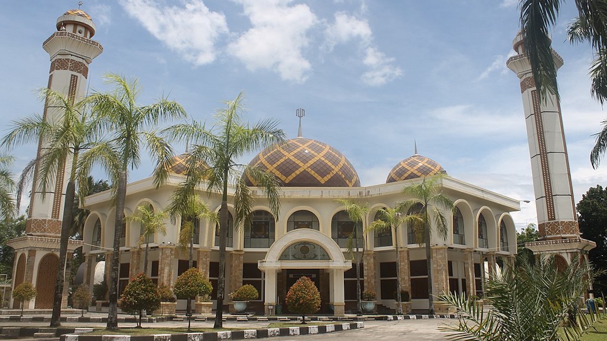 Masjdi Jabal Rahmah PT Semen Padang. (dok. istimewa)