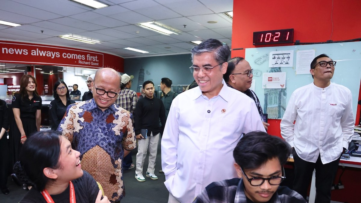 Menteri Ketenagakerjaan Yassierli saat Monitoring dan Evaluasi (Monev) Program Pemagangan Nasional di Transmedia (Foto: Dok Kemnaker)