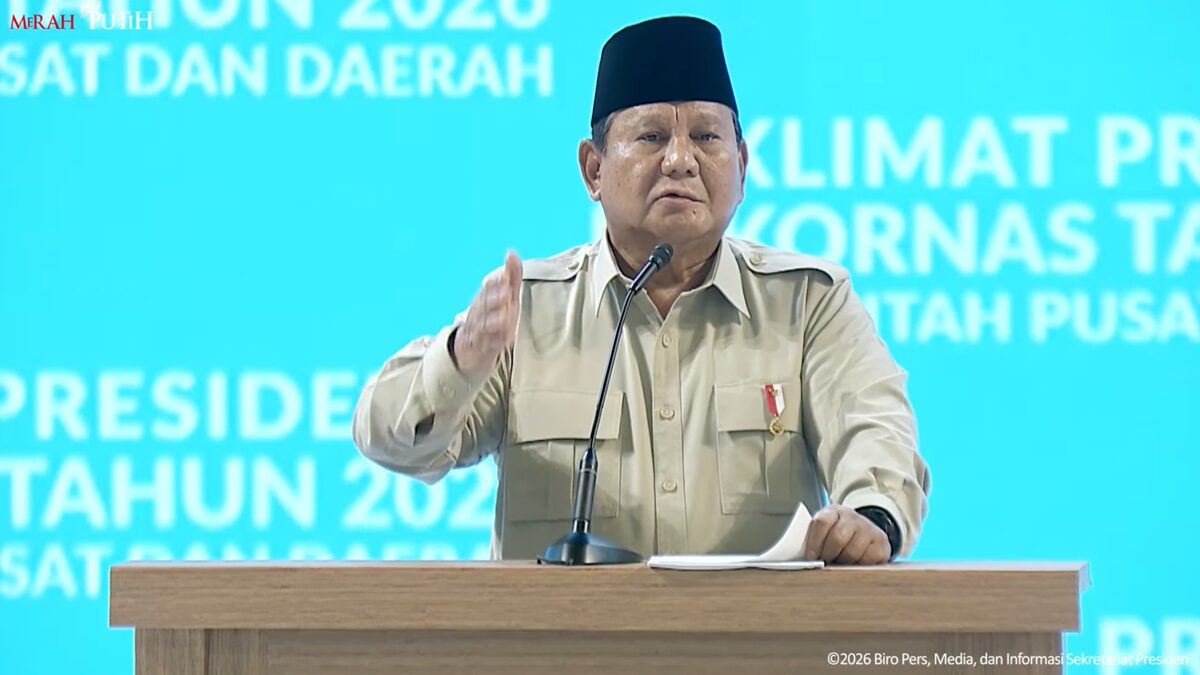 Presiden Prabowo saat memberikan taklimat pada Rapat Koordinasi Nasional Pemerintah Pusat dan Daerah Tahun 2026 di Sentul, Kabupaten Bogor, Jawa Barat, Senin (2/2/2026). (Tangkapan Layar Youtube Setpres)