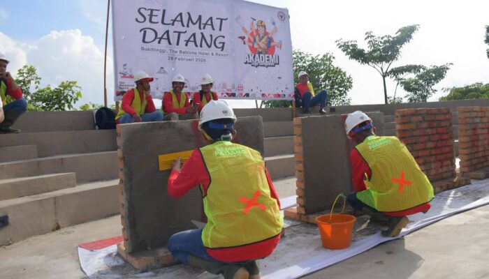 Akademi Jago Bangunan, PT Semen Padang Perkuat Kompetensi Tukang di Agam dan Bukittinggi